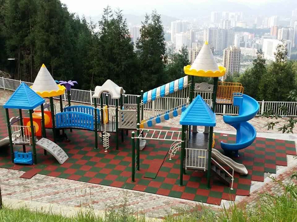  [domestic] Guizhou Large scale combination slide 